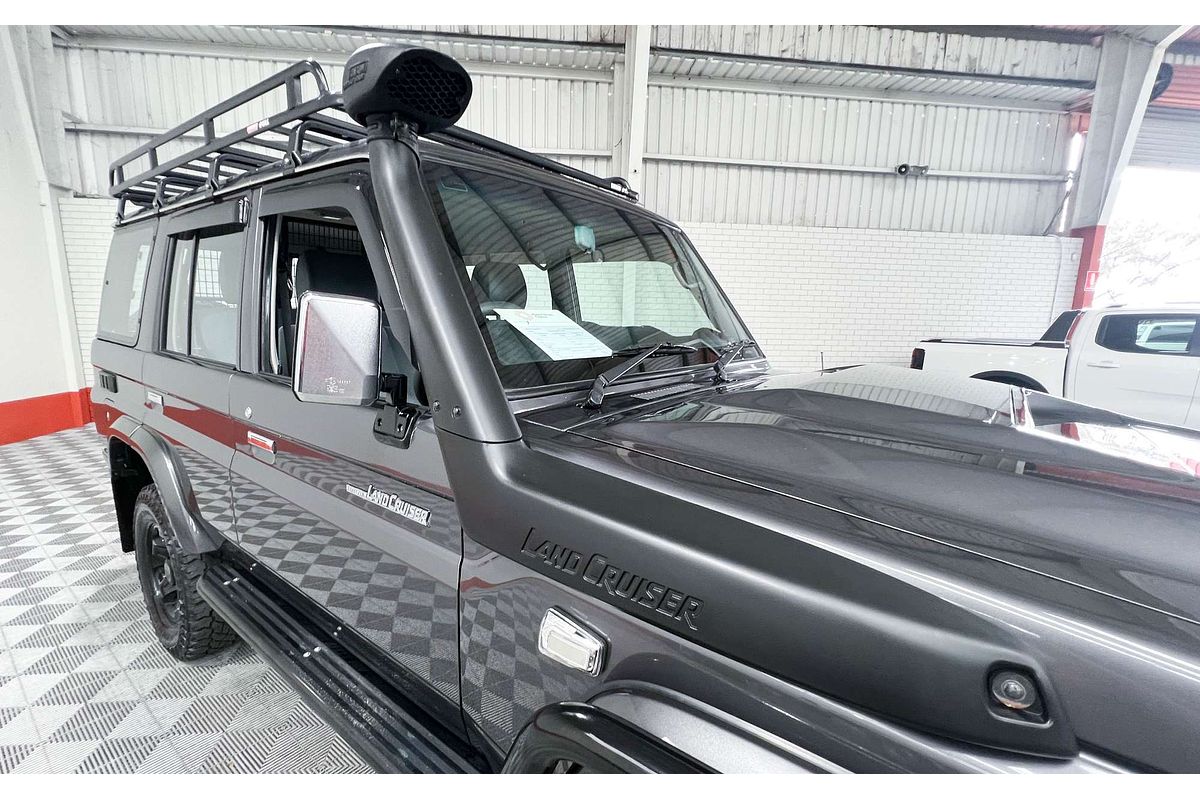 2020 Toyota Landcruiser GXL VDJ76R