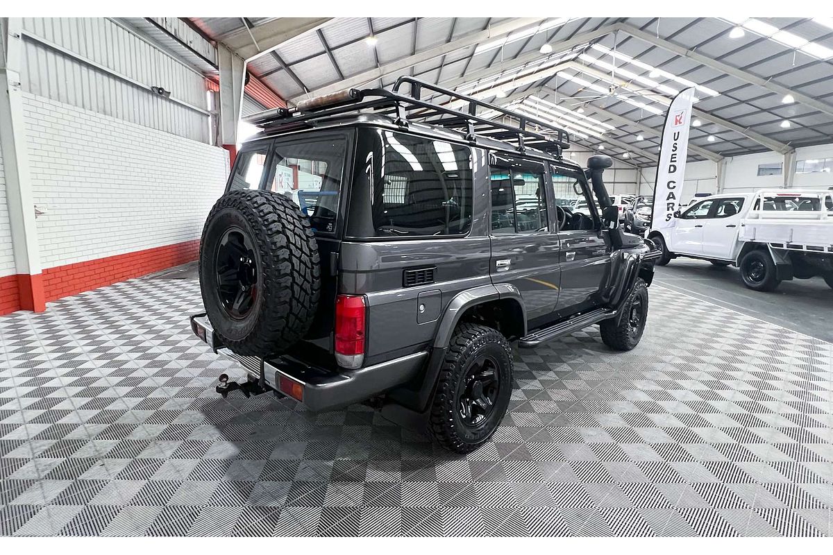 2020 Toyota Landcruiser GXL VDJ76R