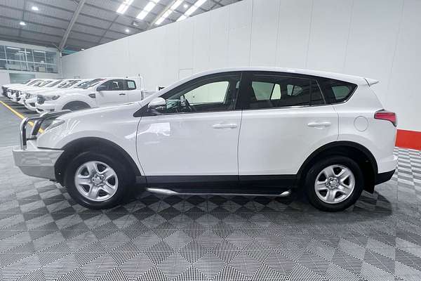 2016 Toyota RAV4 GX ASA44R