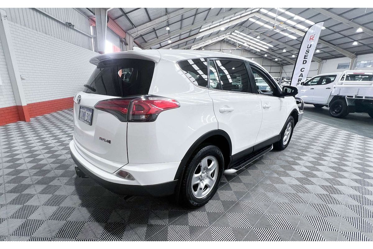 2016 Toyota RAV4 GX ASA44R