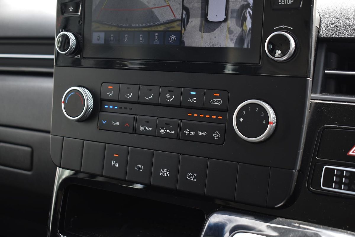 2022 Hyundai STARIA US4.V1