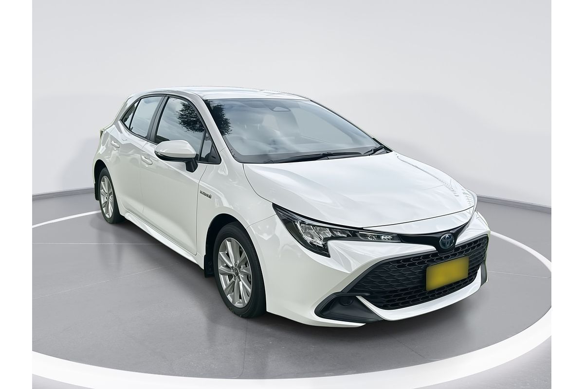 2022 Toyota Corolla Ascent Sport Hybrid ZWE211R