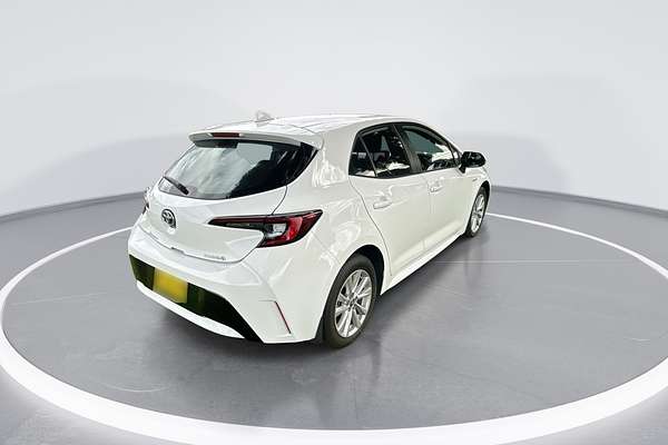 2022 Toyota Corolla Ascent Sport Hybrid ZWE211R