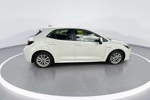 2022 Toyota Corolla Ascent Sport Hybrid ZWE211R