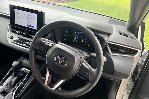 2022 Toyota Corolla Ascent Sport Hybrid ZWE211R