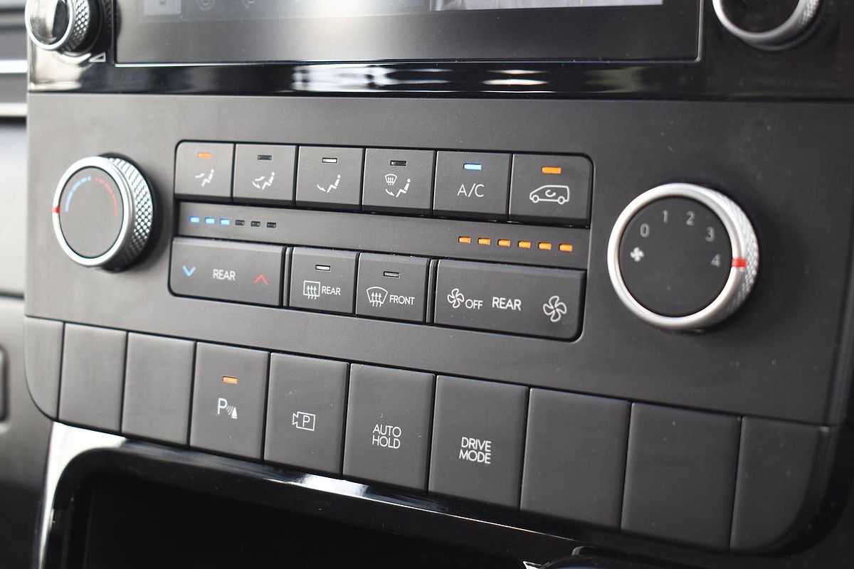 2022 Hyundai STARIA US4.V1