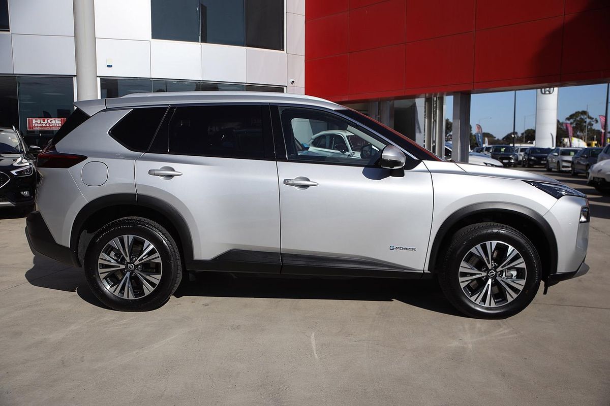 2024 Nissan X-TRAIL ST-L e-POWER T33