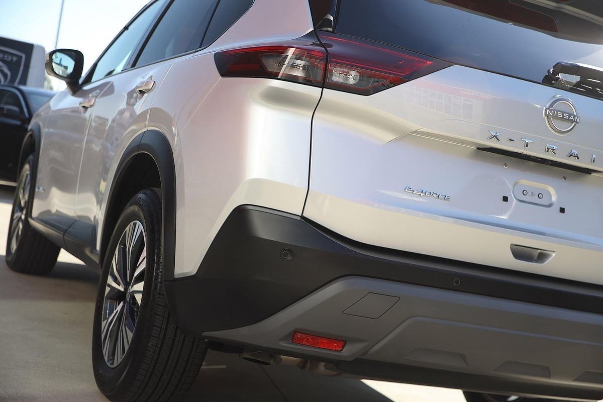 2024 Nissan X-TRAIL ST-L e-POWER T33