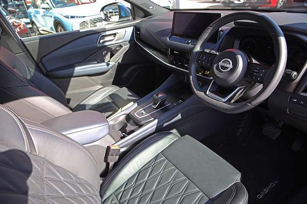2024 Nissan QASHQAI Ti J12