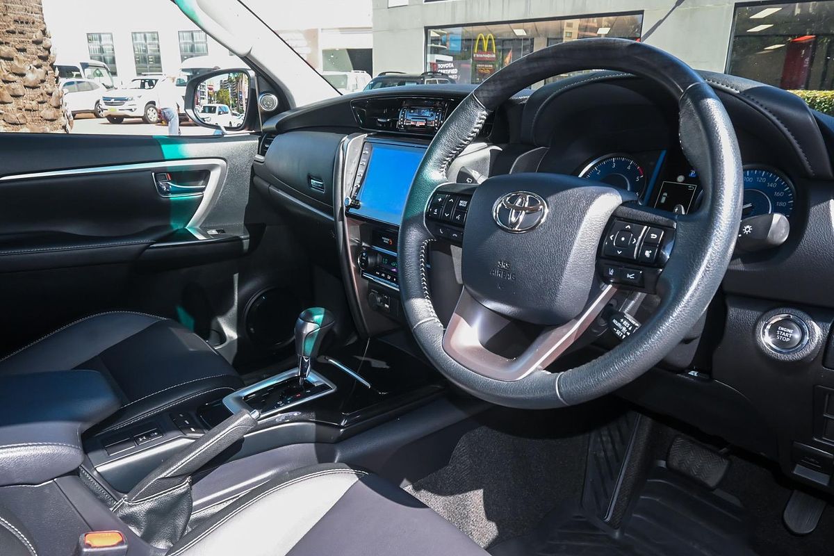 2022 Toyota Fortuner GXL GUN156R