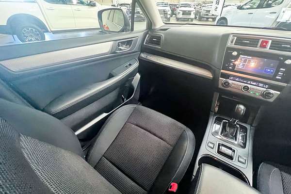 2017 Subaru Outback 2.5i 5GEN