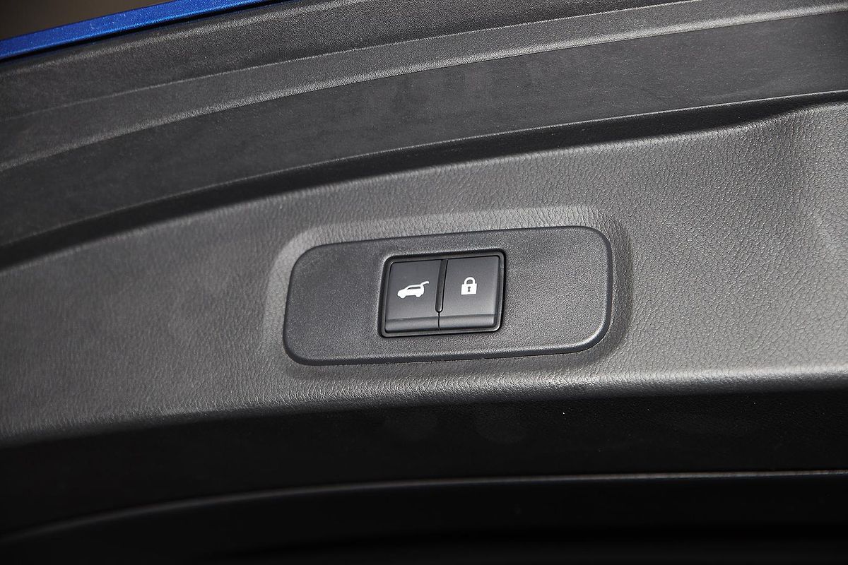 2025 Nissan QASHQAI N-DESIGN e-POWER J12
