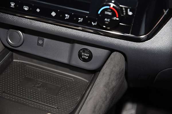 2025 Nissan QASHQAI N-DESIGN e-POWER J12