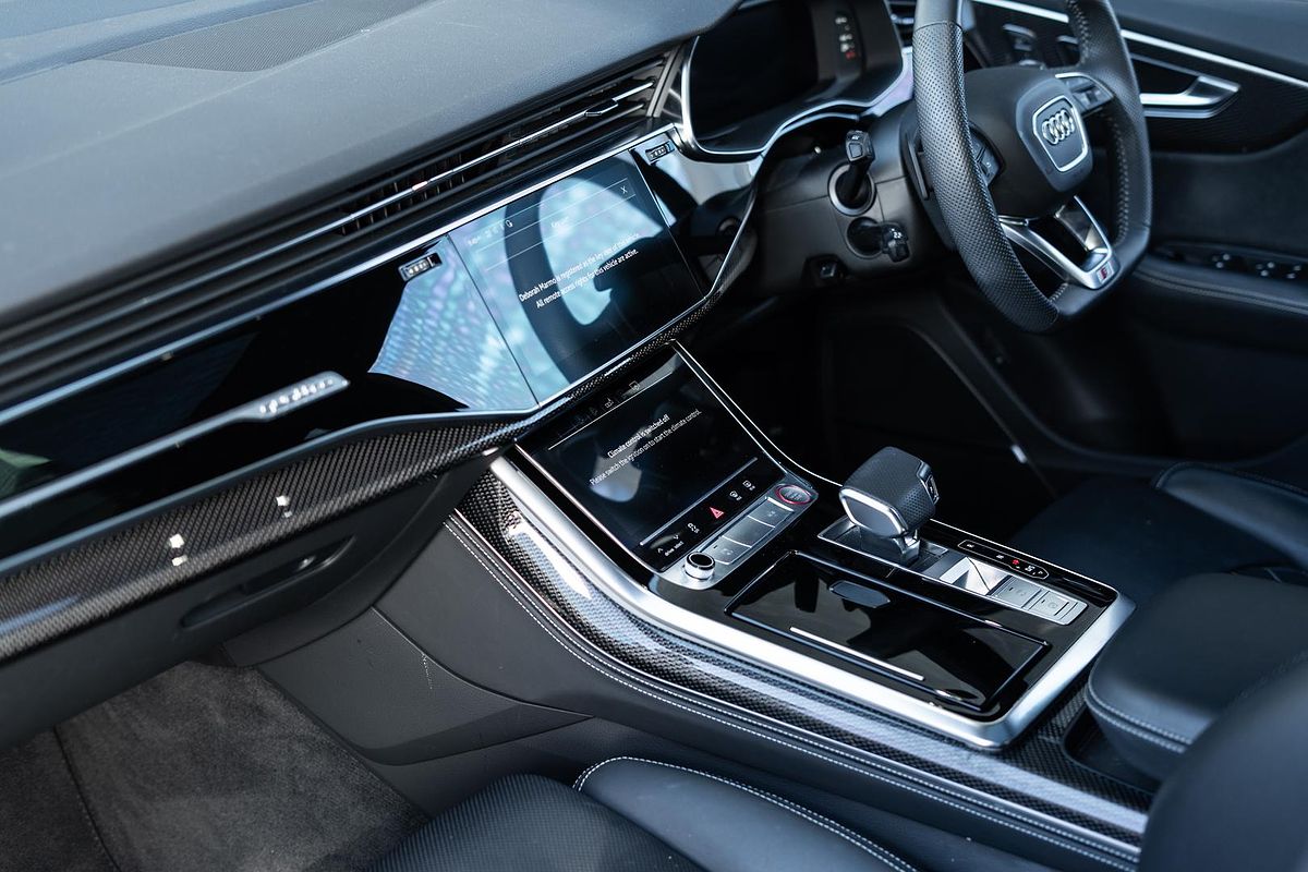 2020 Audi SQ8 TDI F1