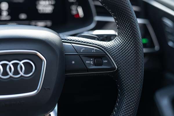 2020 Audi SQ8 TDI F1