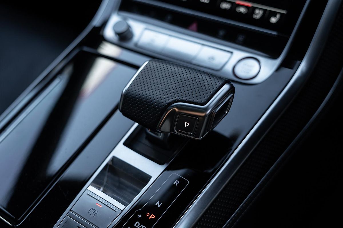 2020 Audi SQ8 TDI F1