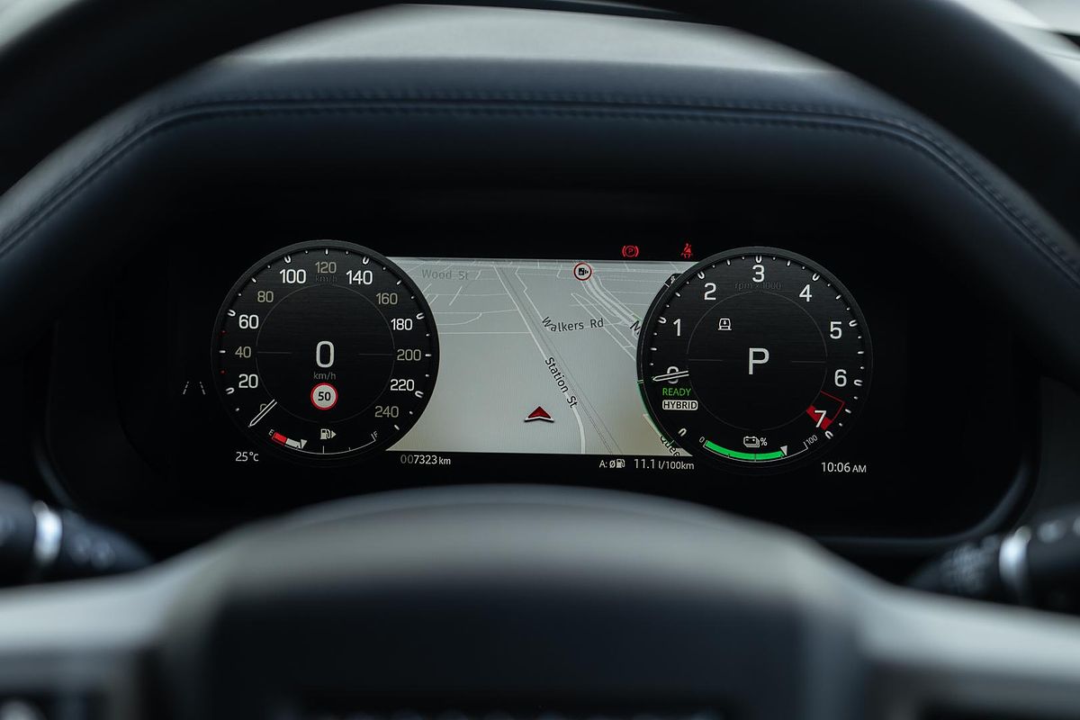 2023 Land Rover Defender 110 P400e X-Dynamic SE L663
