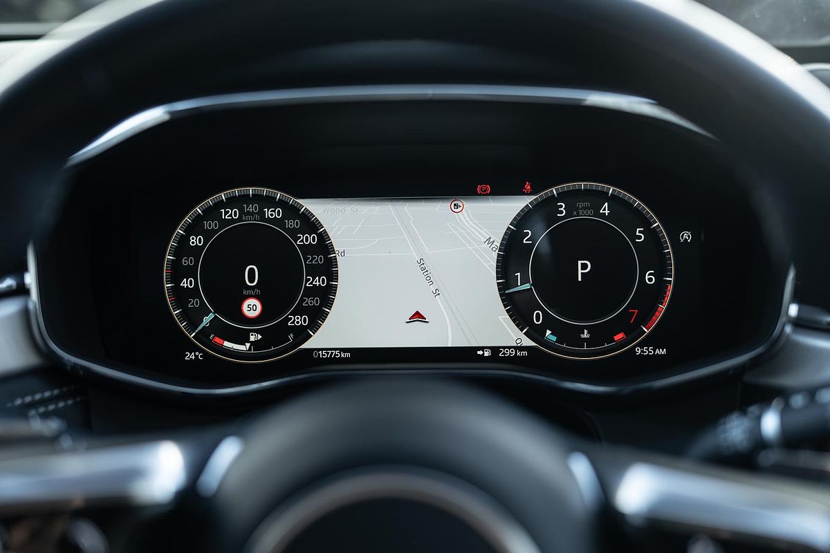 2023 Jaguar F-PACE P250 R-Dynamic SE X761