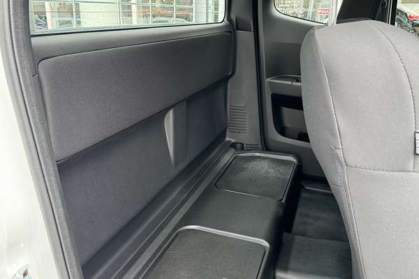 2025 Isuzu D-MAX SX 4X4