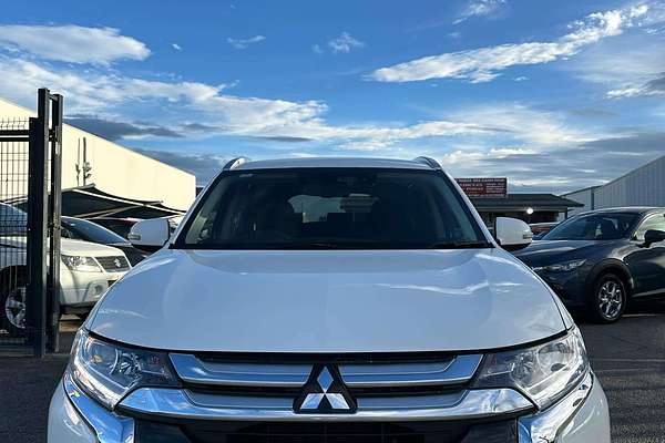 2017 Mitsubishi Outlander LS Safety Pack ZK