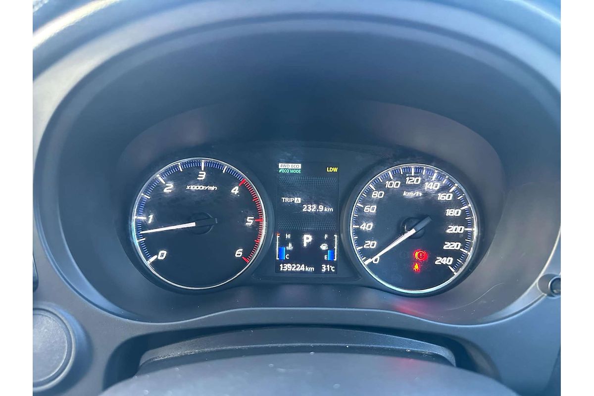 2017 Mitsubishi Outlander LS Safety Pack ZK