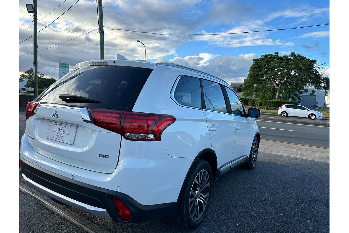 2017 Mitsubishi Outlander LS Safety Pack ZK