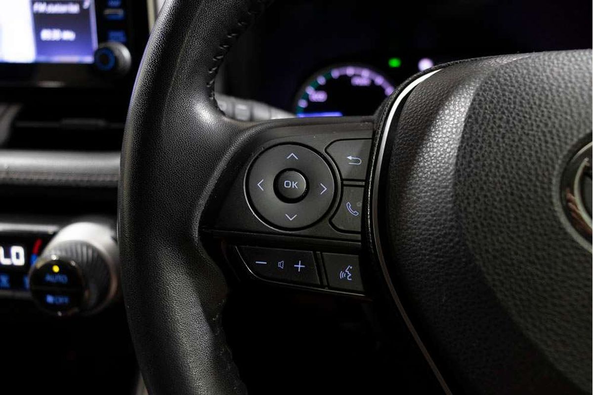 2020 Toyota RAV4 GX AXAH54R