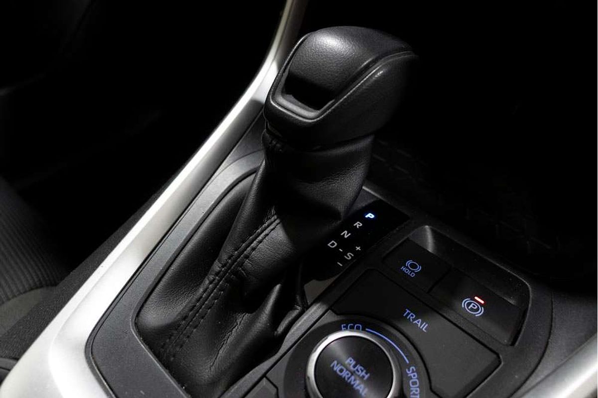 2020 Toyota RAV4 GX AXAH54R
