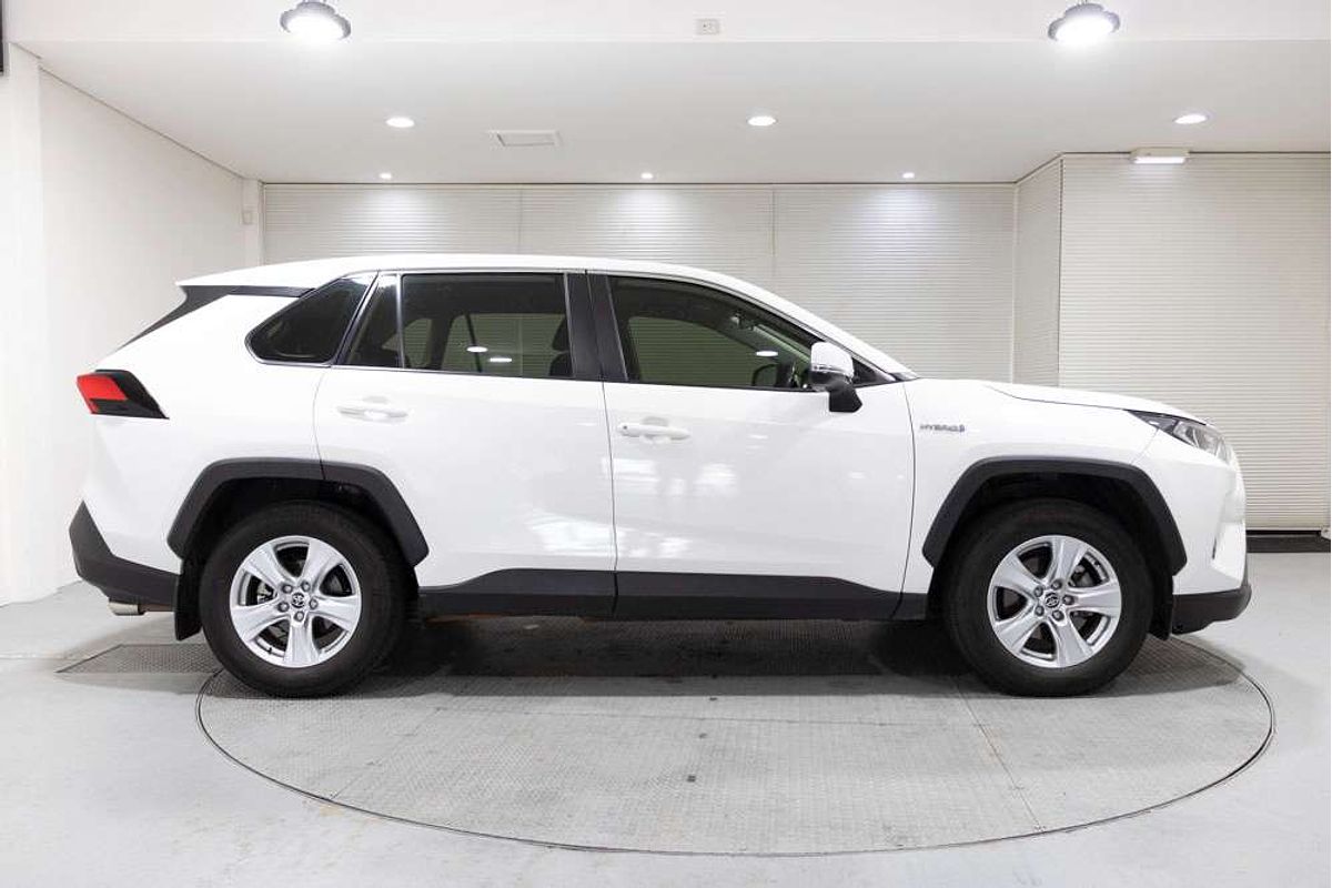 2020 Toyota RAV4 GX AXAH54R