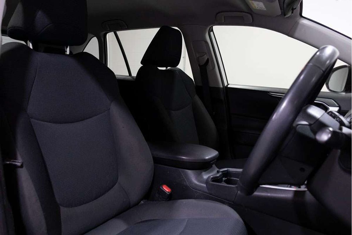 2020 Toyota RAV4 GX AXAH54R
