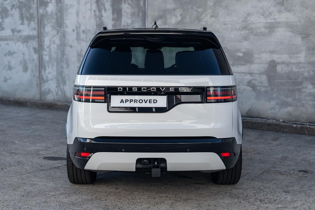 2023 Land Rover Discovery D300 Dynamic HSE Series 5