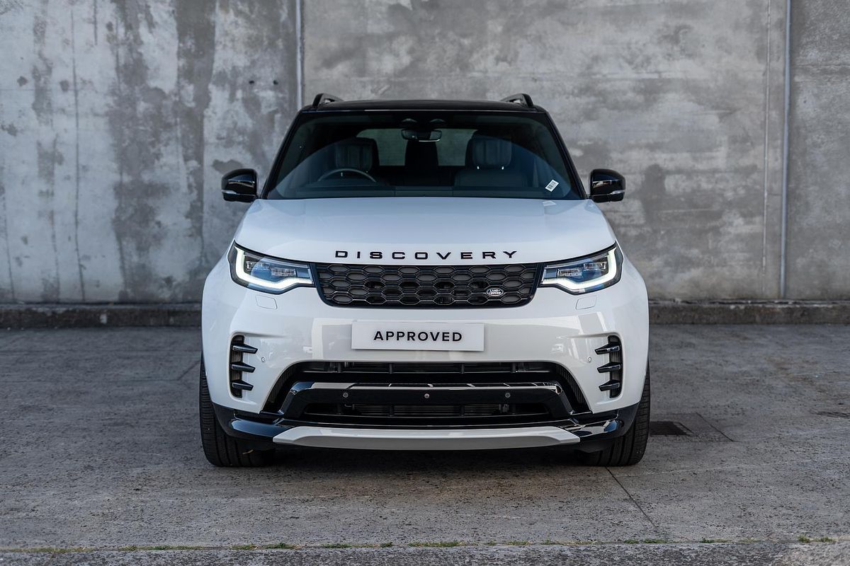 2023 Land Rover Discovery D300 Dynamic HSE Series 5