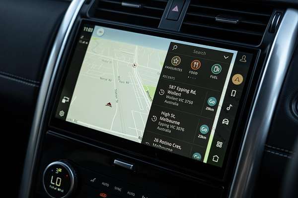 2023 Land Rover Discovery D300 Dynamic HSE Series 5