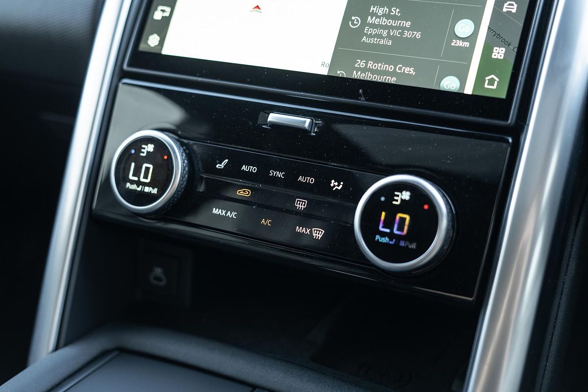 2023 Land Rover Discovery D300 Dynamic HSE Series 5