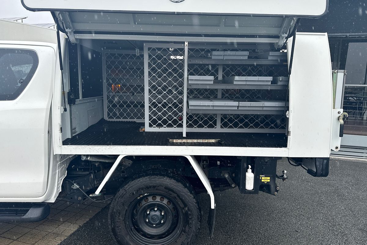 2021 Toyota Hilux SR GUN126R 4X4