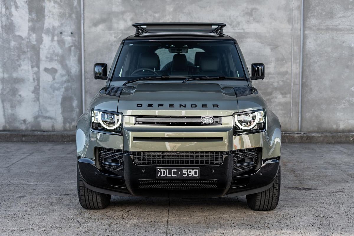 2024 Land Rover Defender 130 D350 X-Dynamic SE L663