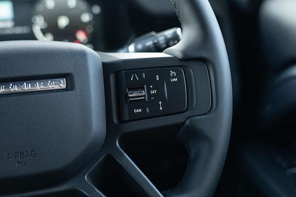 2024 Land Rover Defender 130 D350 X-Dynamic SE L663