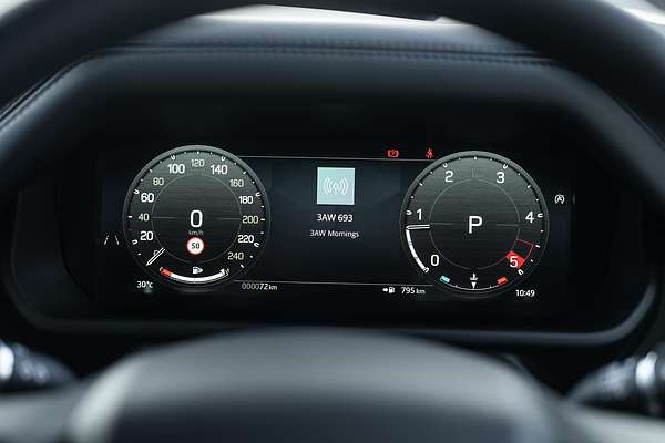 2024 Land Rover Defender 130 D350 X-Dynamic SE L663