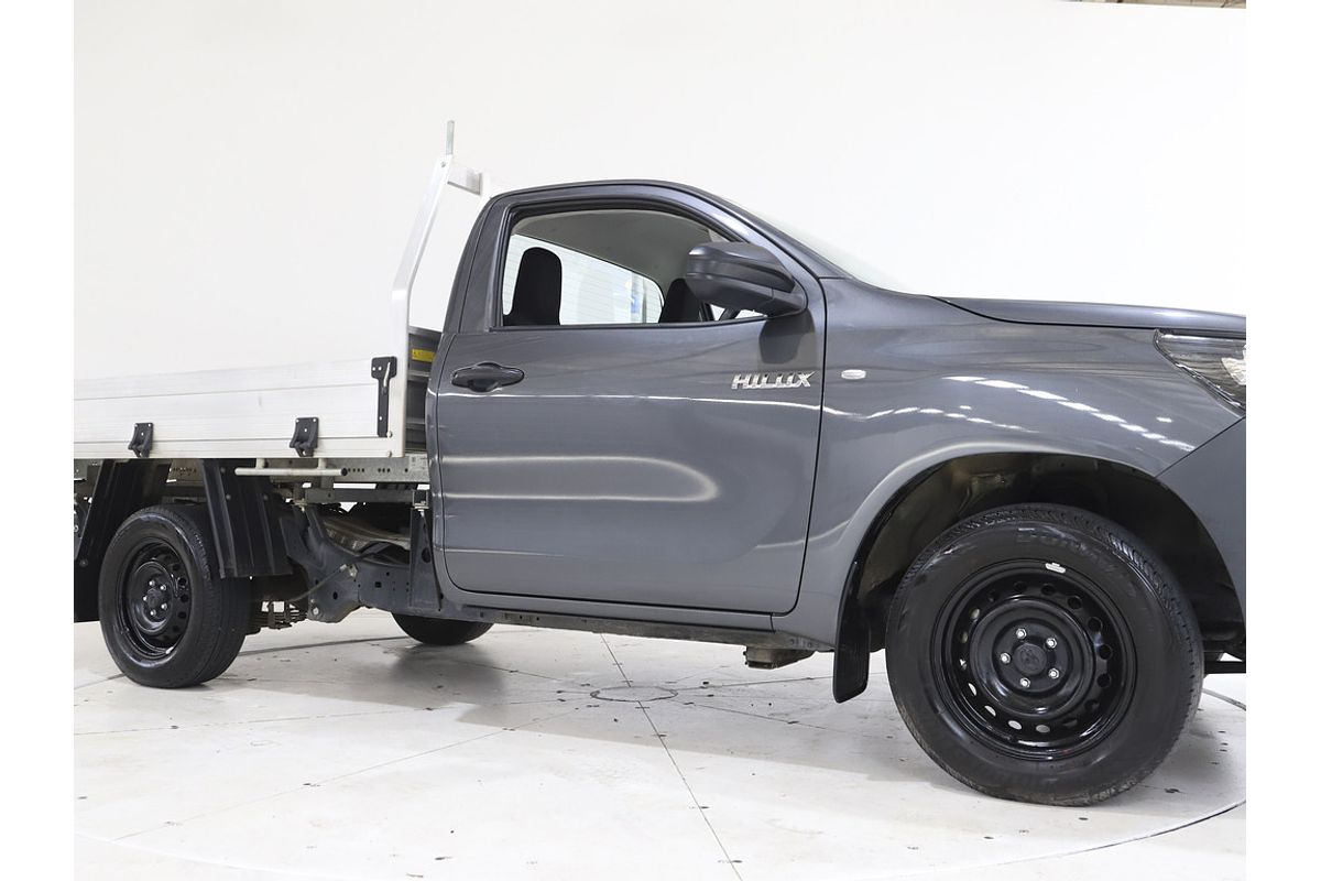 Hilux 4x2 Workmate 2.7L Petrol Automatic Single Cab C/C C227710 001
