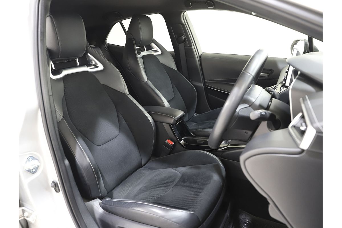Corolla Hatch Hybrid ZR 1.8L Auto CVT 5 Door 