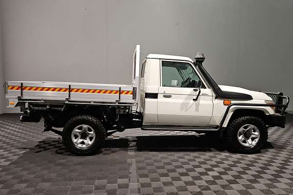 2017 Toyota Landcruiser GXL VDJ79R 4X4