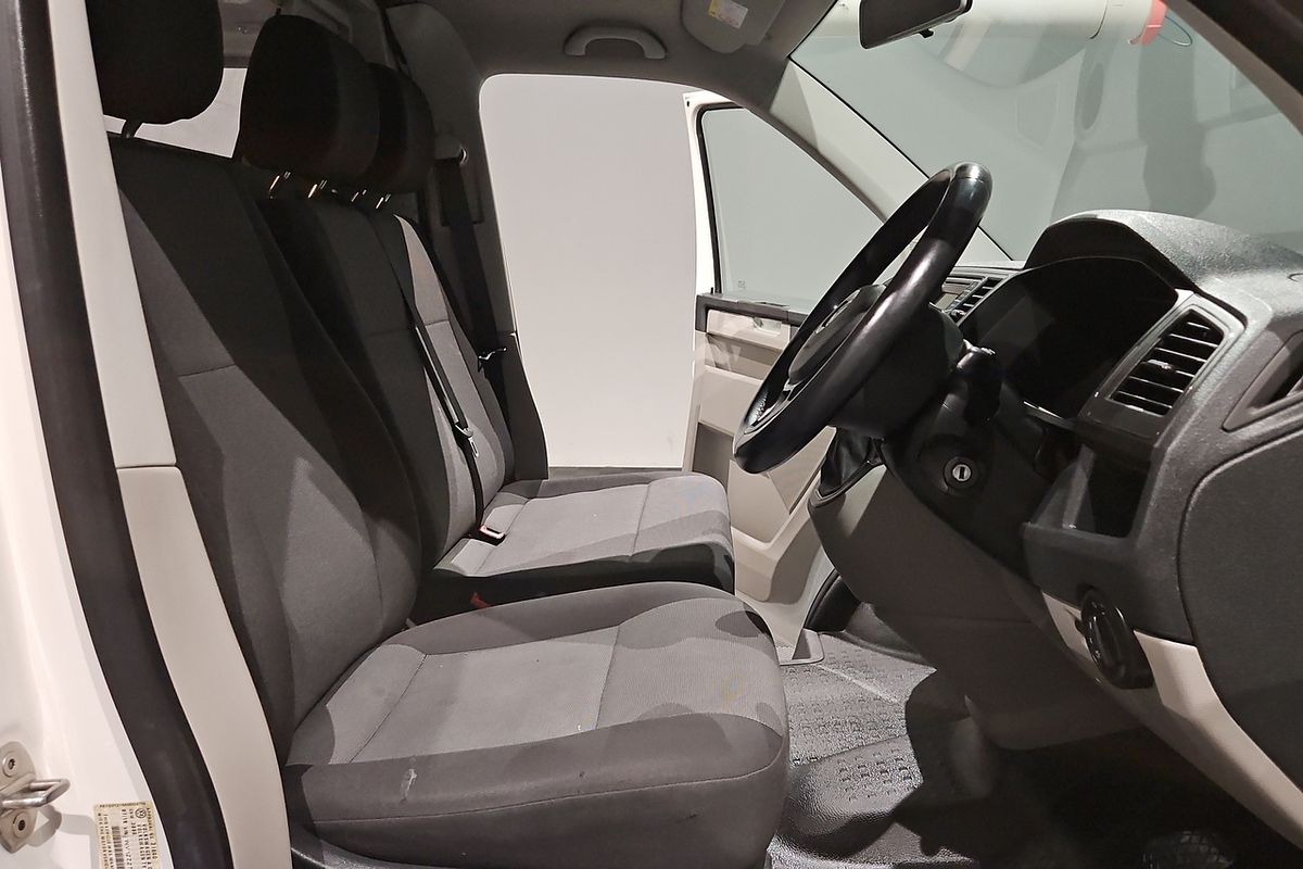 2019 Volkswagen Transporter TDI400 T6 SWB
