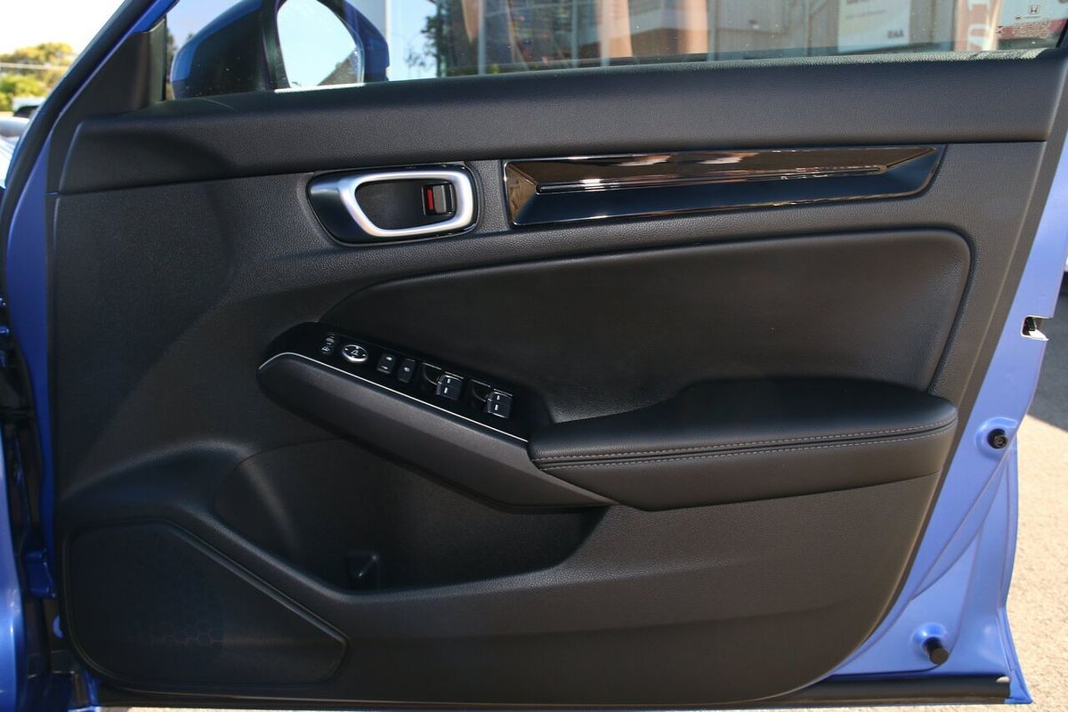 2023 Honda Civic e:HEV LX 11th Gen