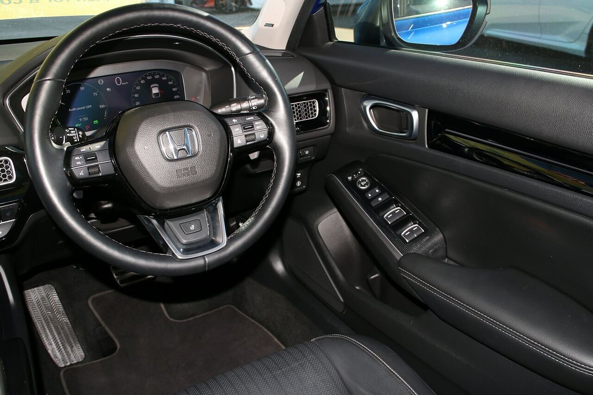2023 Honda Civic e:HEV LX 11th Gen