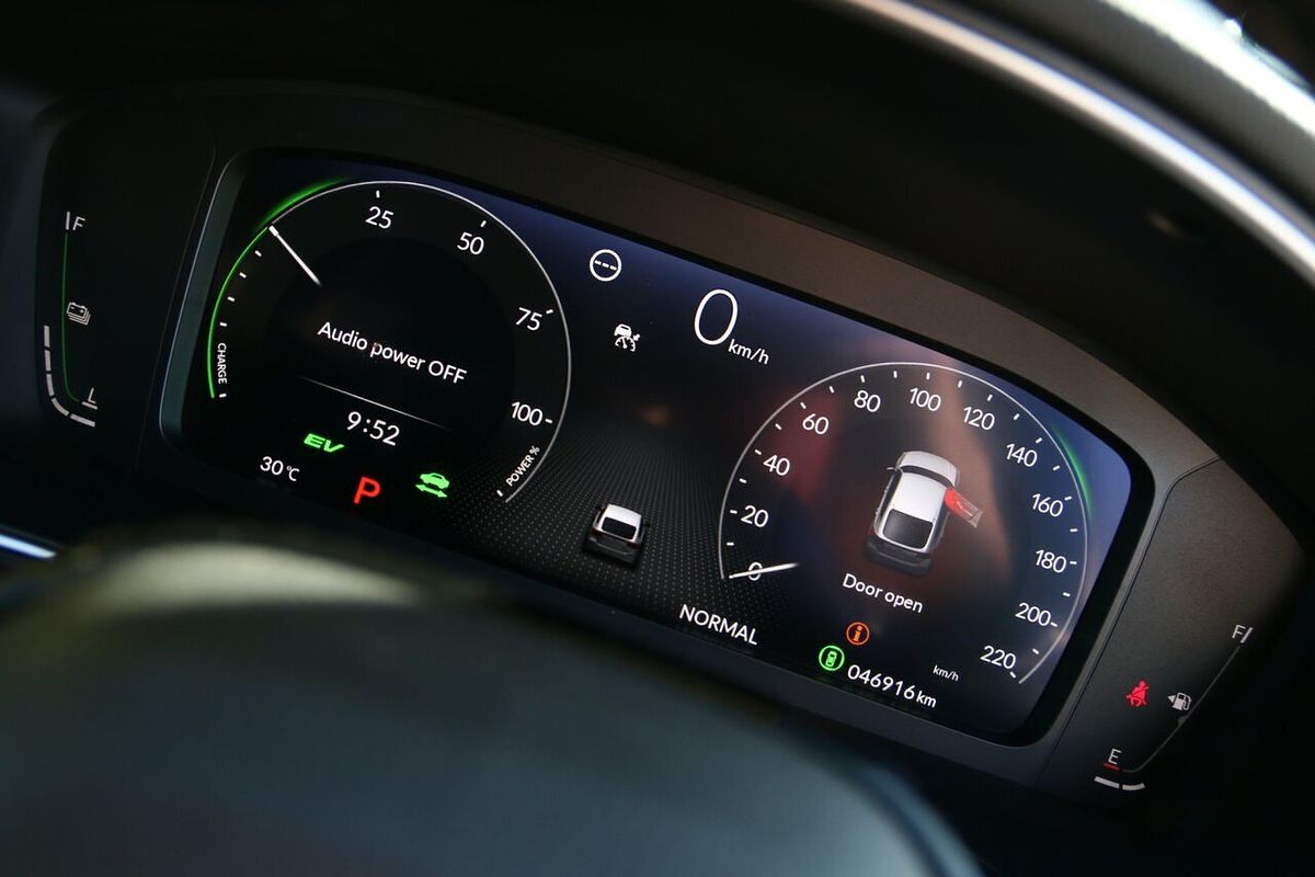 2023 Honda Civic e:HEV LX 11th Gen