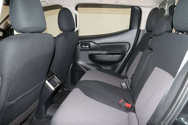 2021 Mitsubishi Triton GLX MR 4X4
