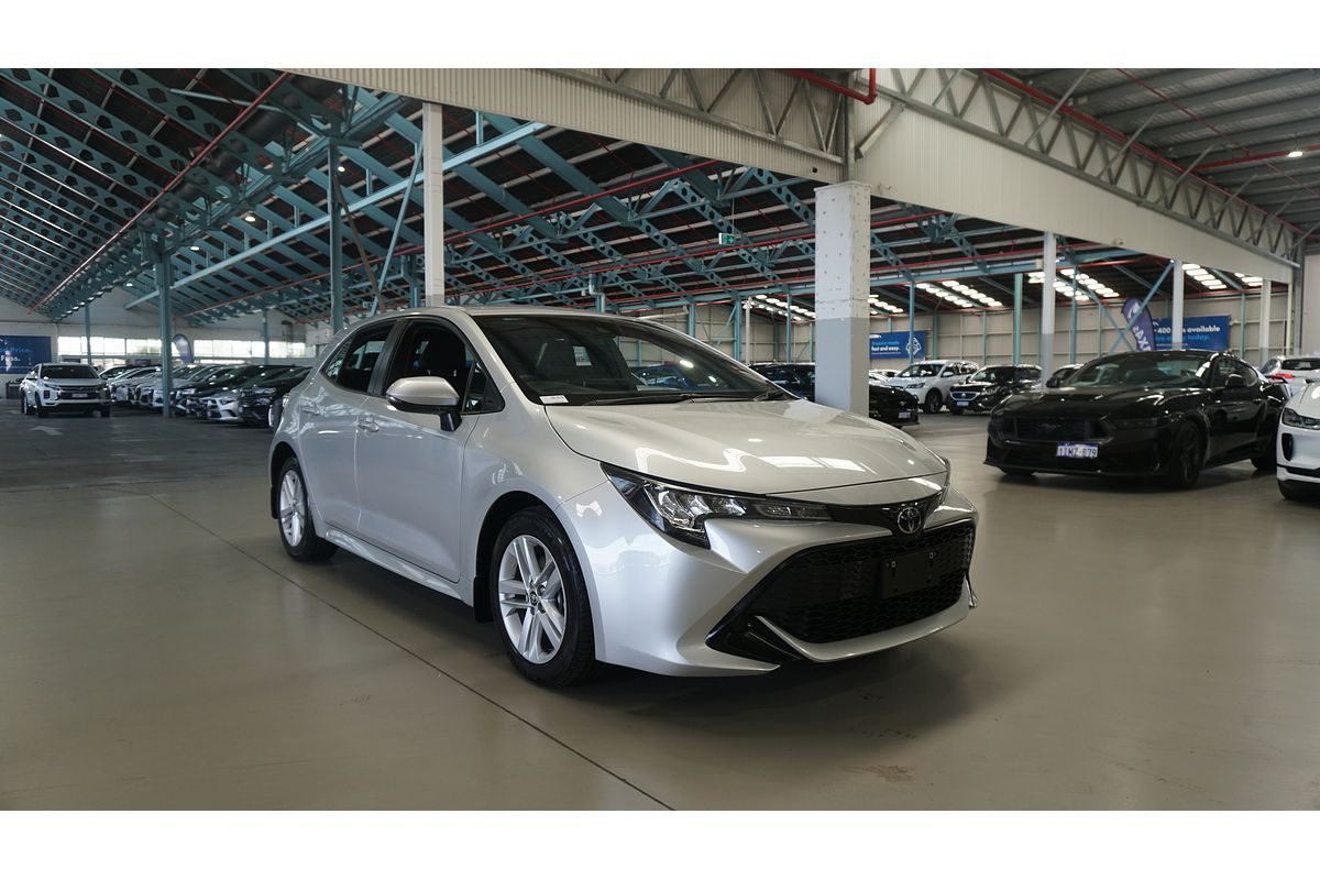 2018 Toyota Corolla Ascent Sport MZEA12R