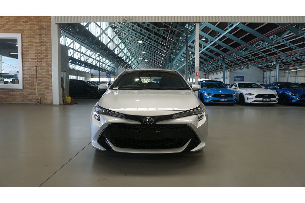 2018 Toyota Corolla Ascent Sport MZEA12R