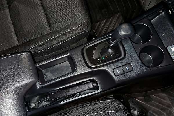 2019 Toyota Hilux Rugged GUN126R 4X4
