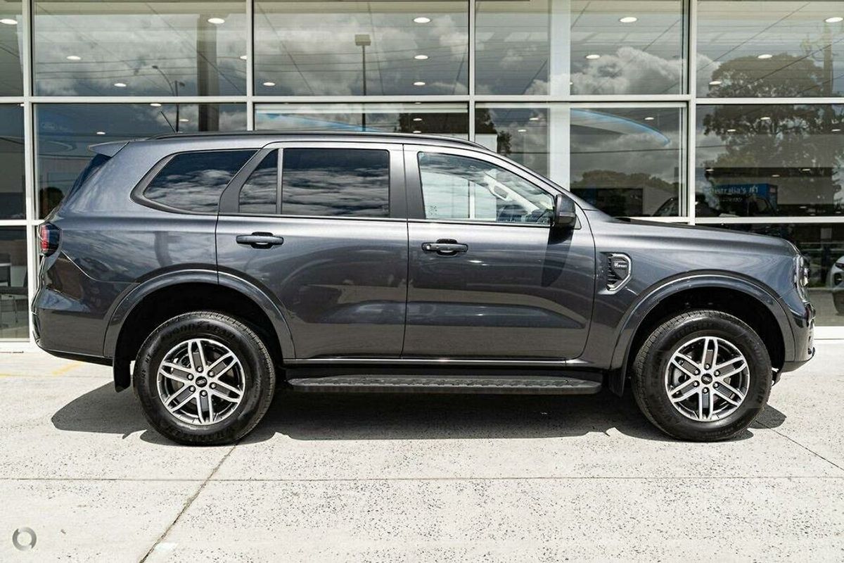 2024 Ford Everest Trend